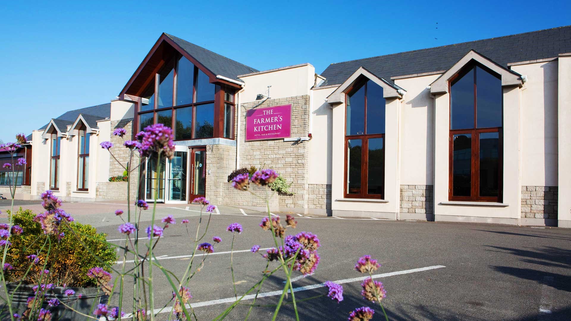 The Farmer's Kitchen Hotel