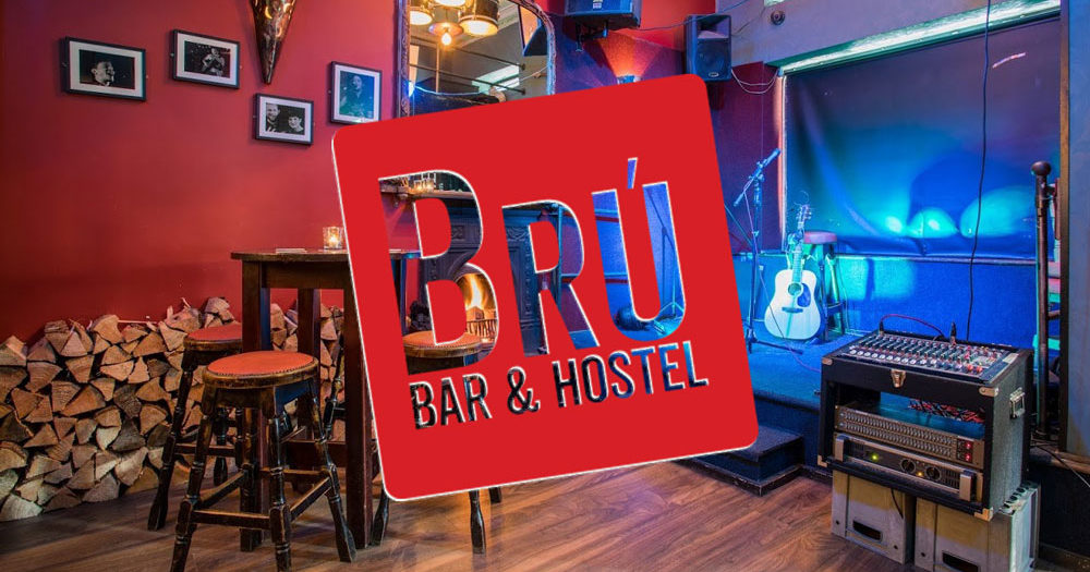Brú Hostel