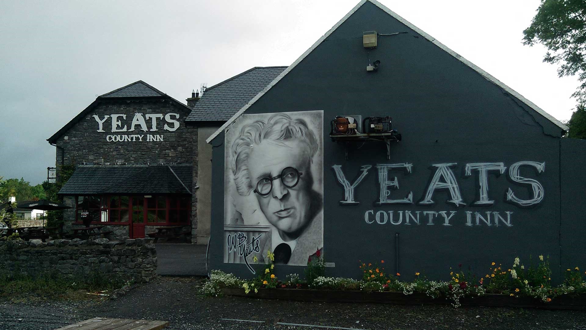 Yeats County Inn