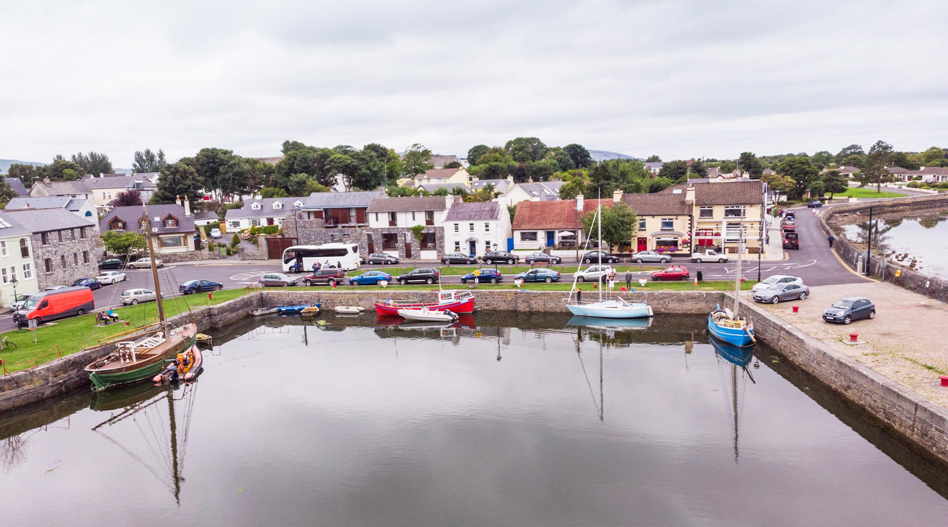 Trident Holiday Homes - Kinvara Suites