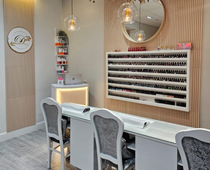 D-Vine Beauty and Nails