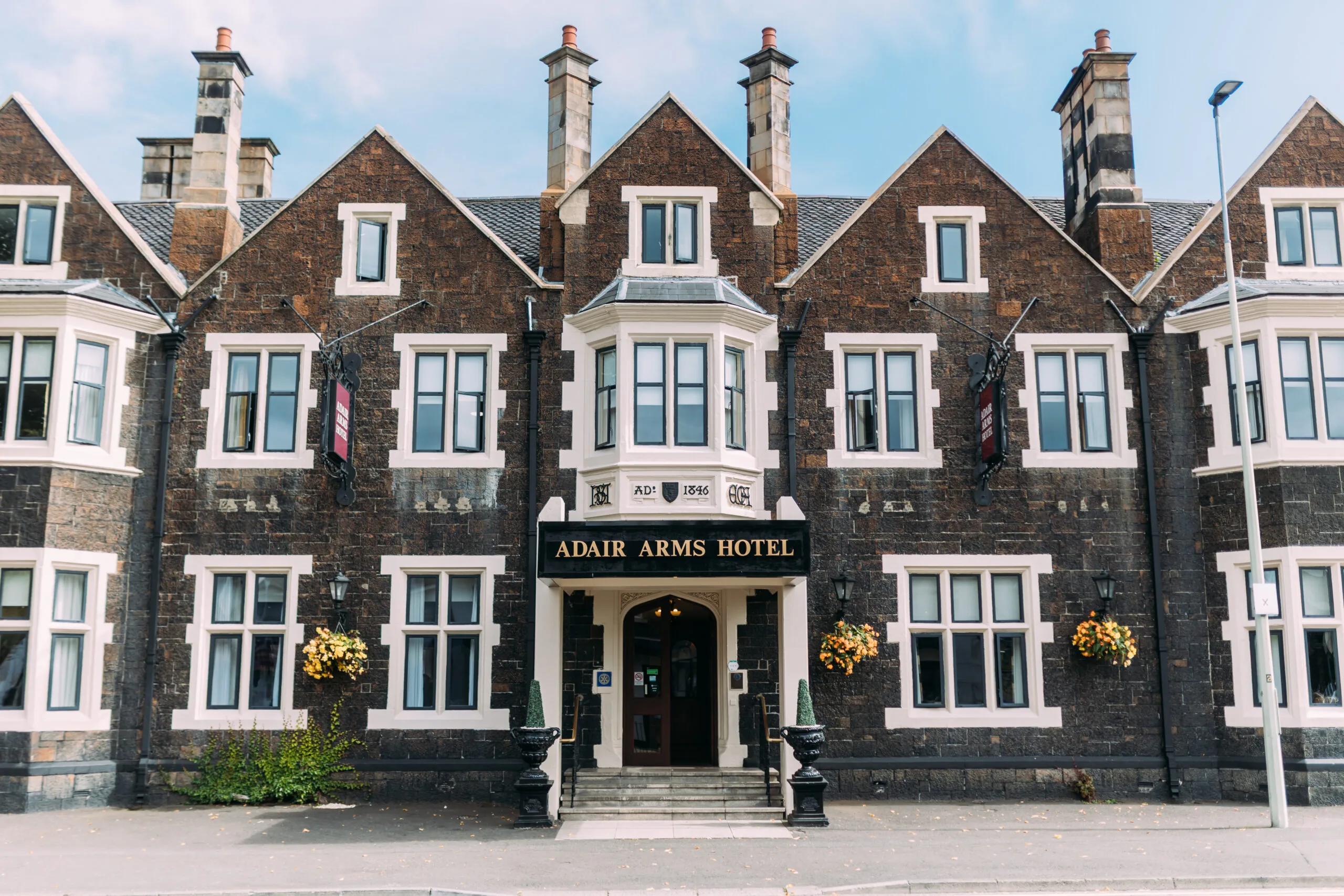 Adair Arms Hotel