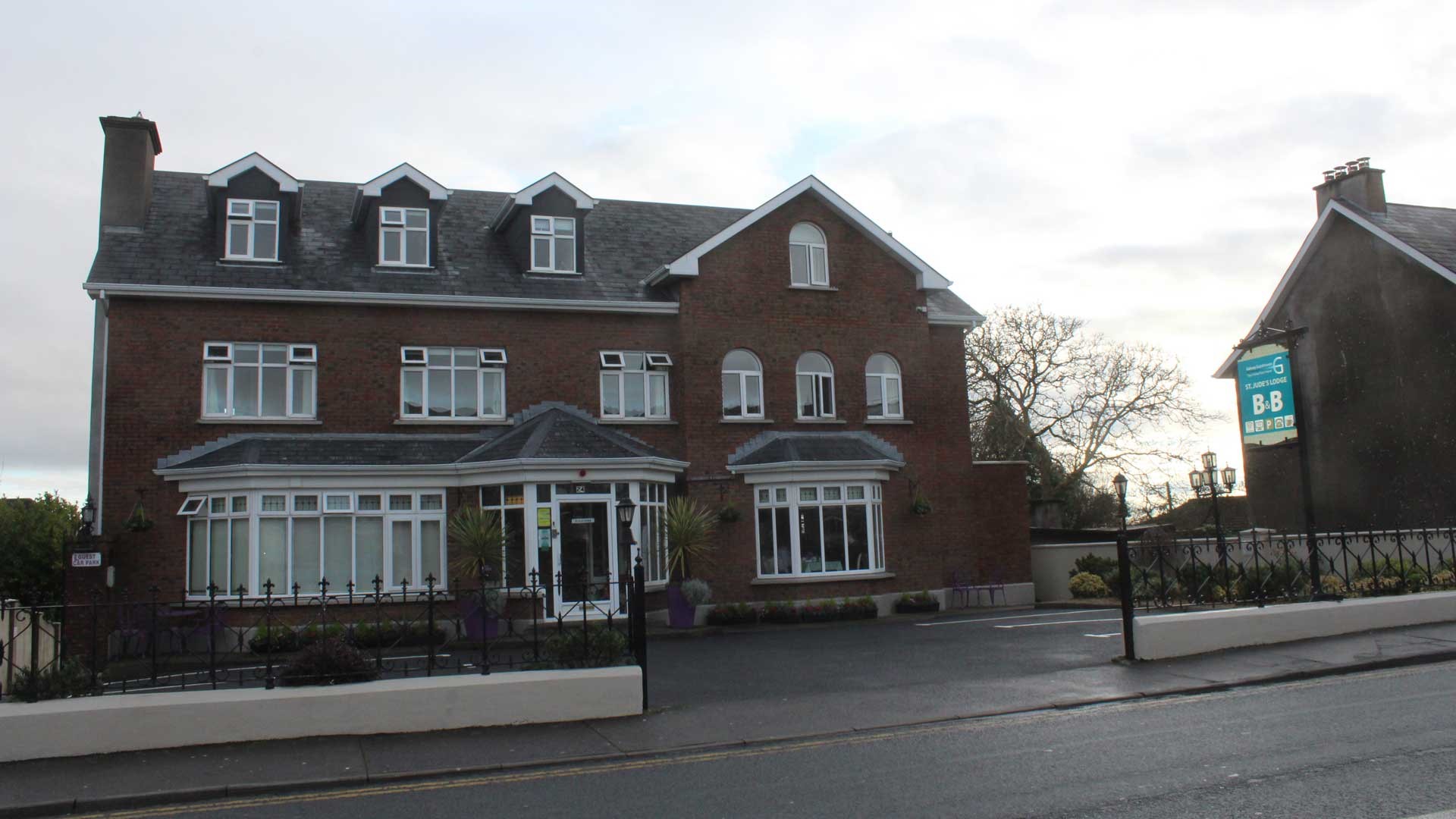Abbey Lodge Guesthouse