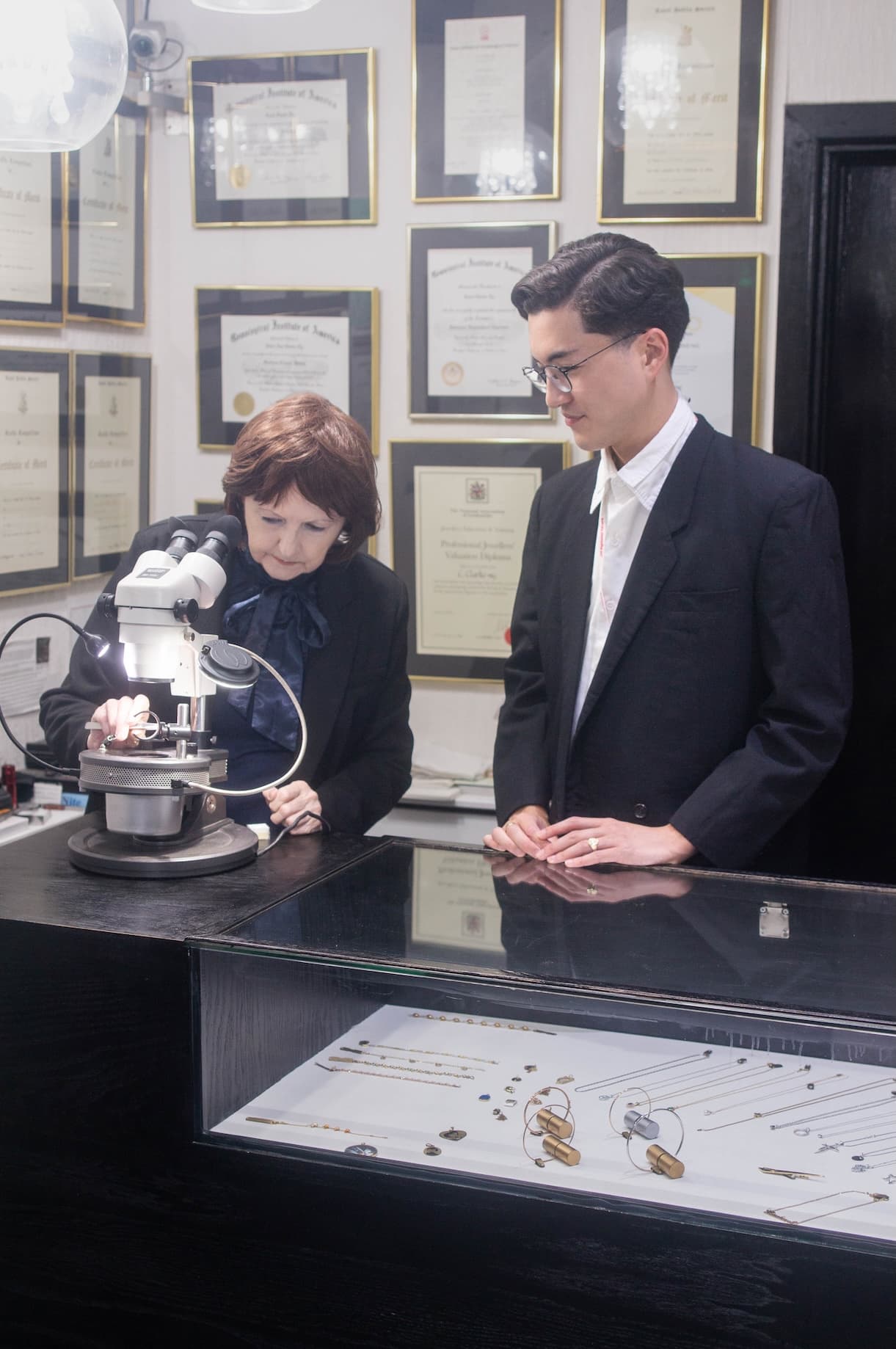 Carol Clarke GG(GIA) Jewellery Valuer