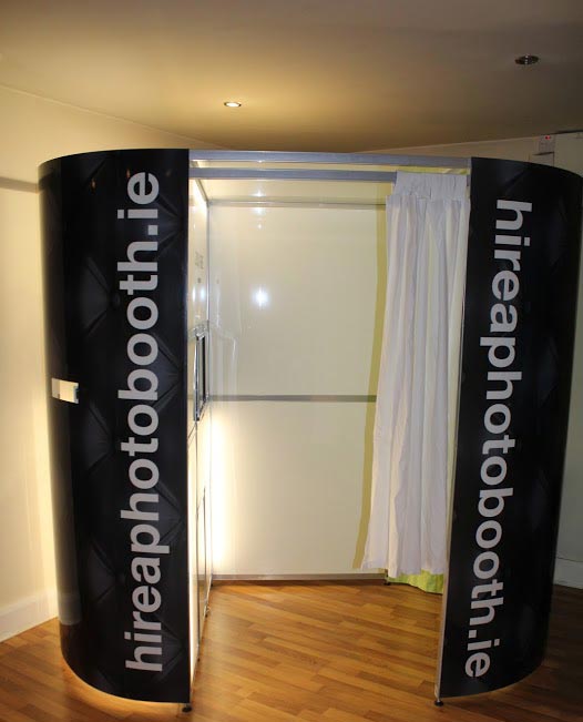hire a photobooth .ie - Selfie Mirror - Photobooth Hire