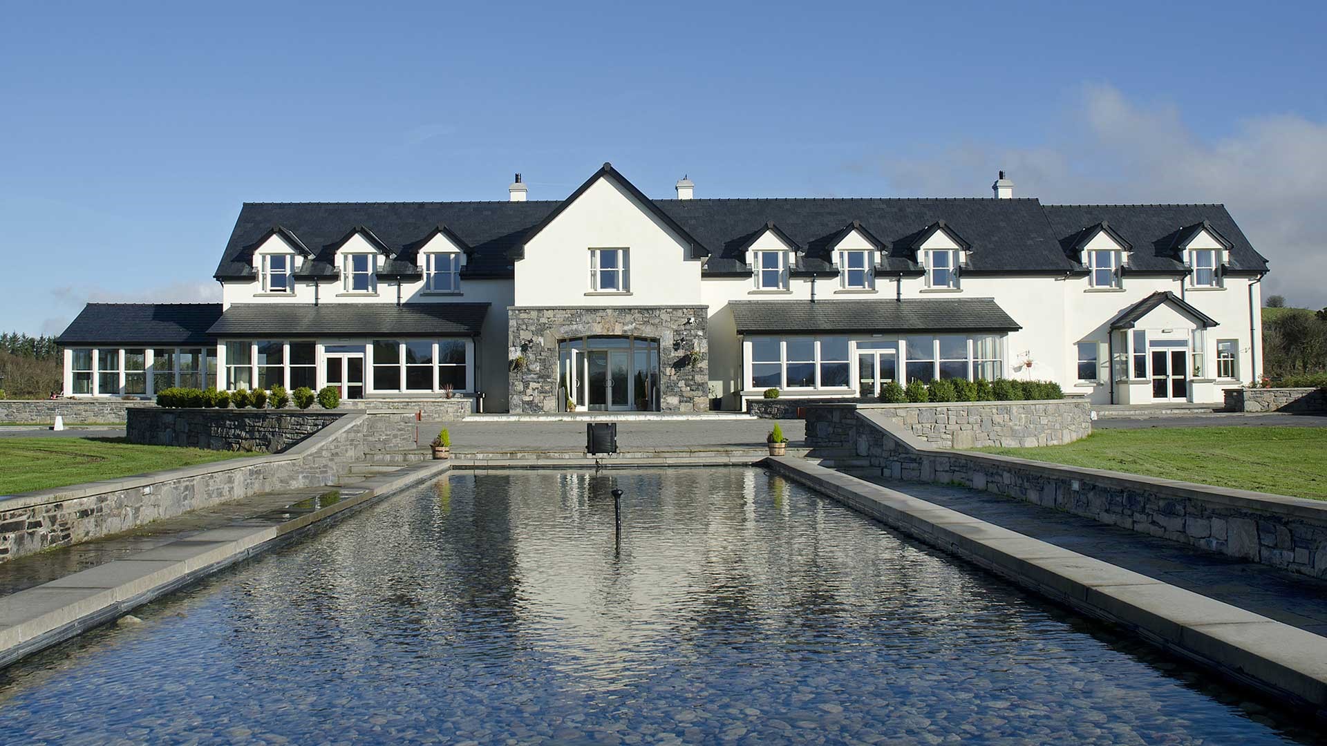 Westport Country Lodge Hotel