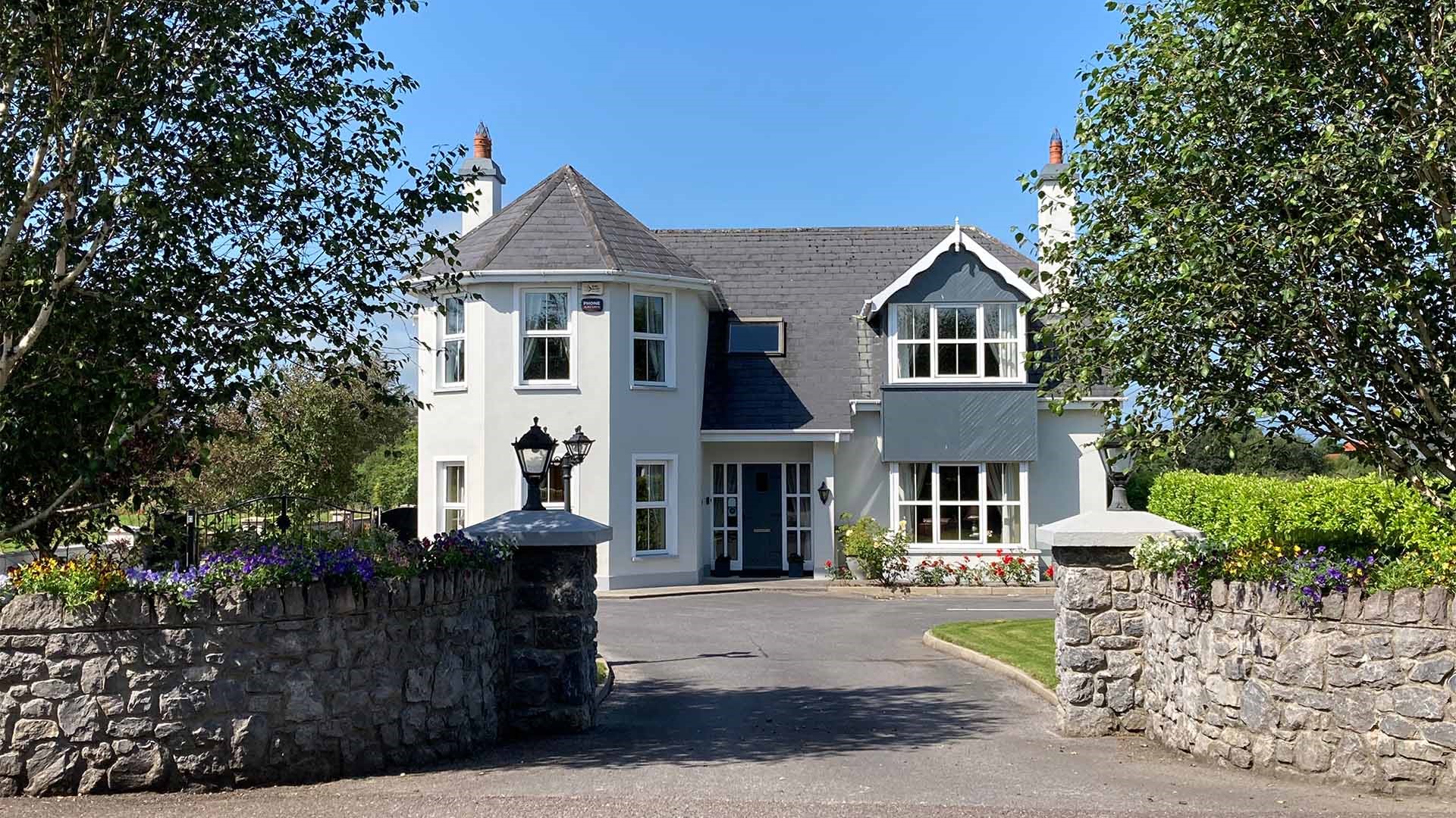 Tailors Lodge Accommodation