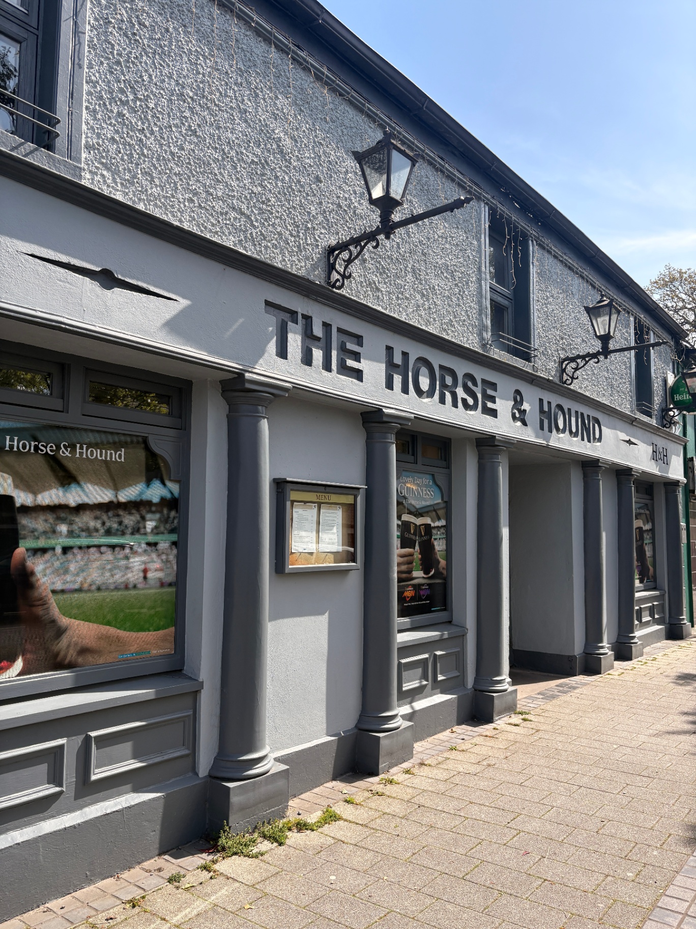 The Horse and Hound