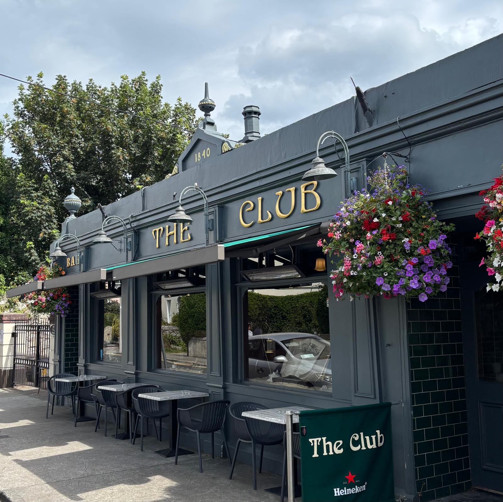 The Club Bar and Restaurant