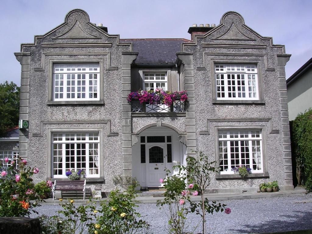 Hillside B&B