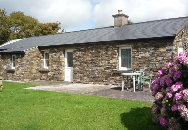 Trident Holiday Homes - Lakeside Lodge Bantry