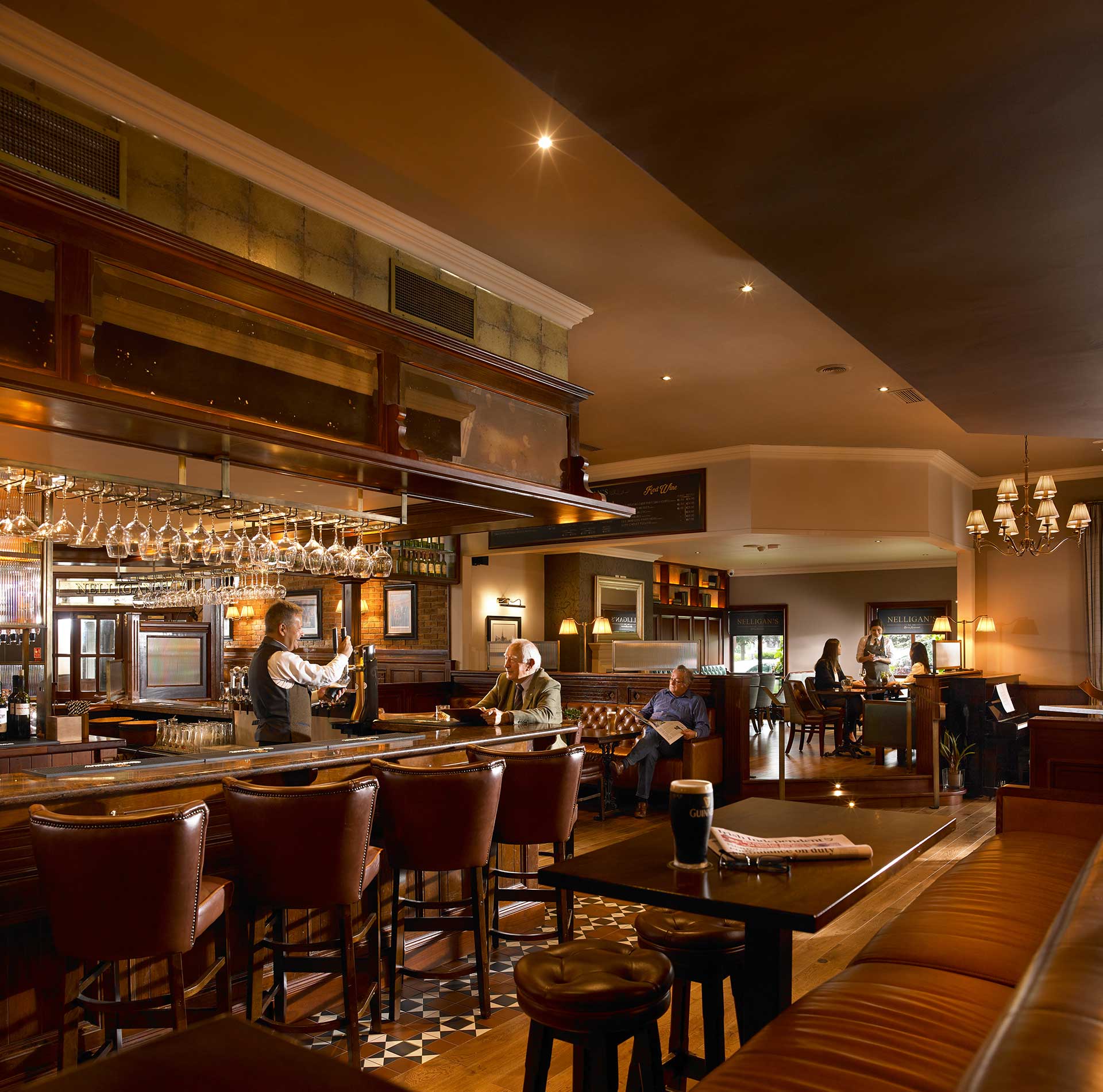 Nelligan's Bar & Restaurant