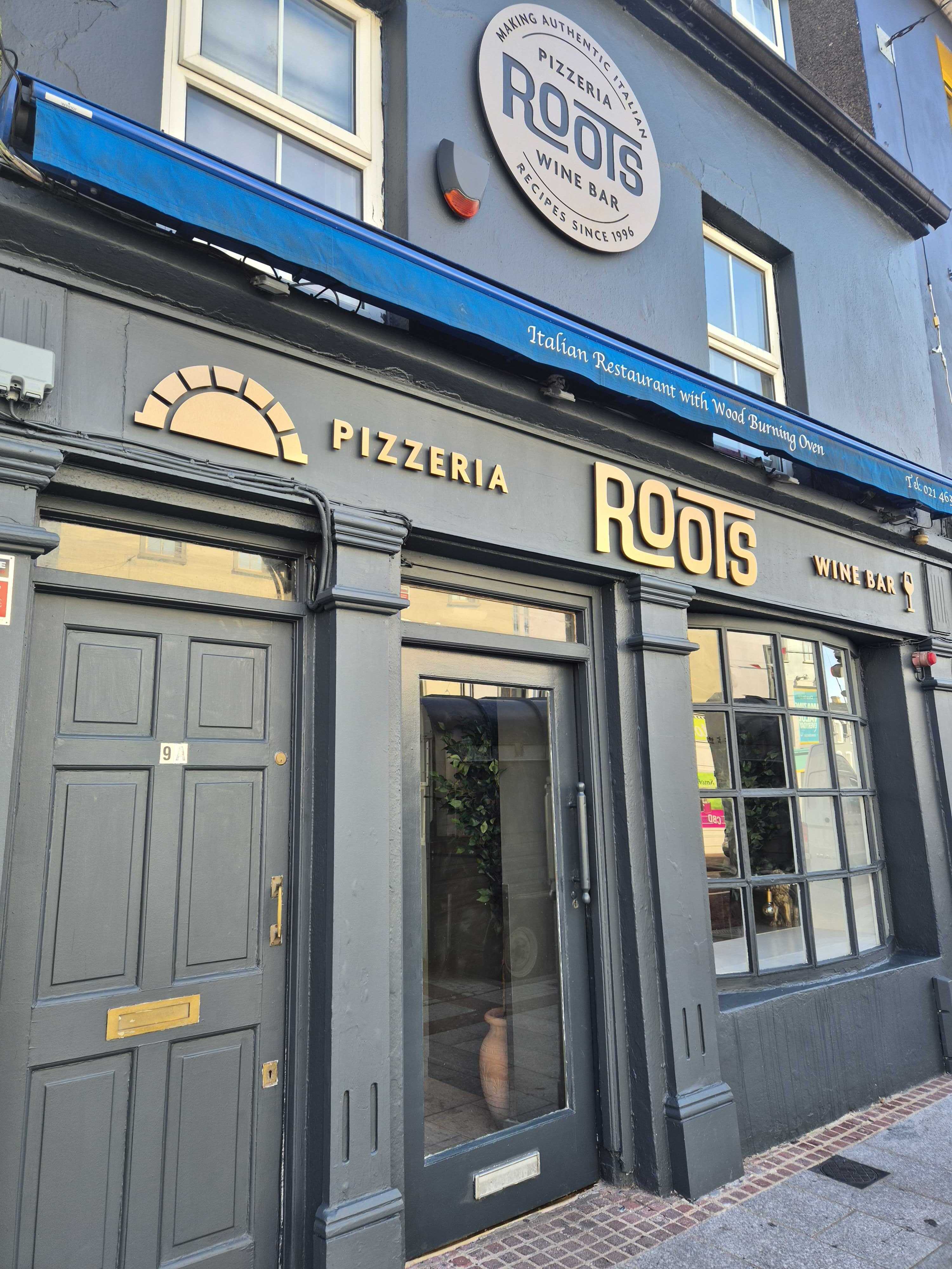 Roots Pizzeria & Wine Bar