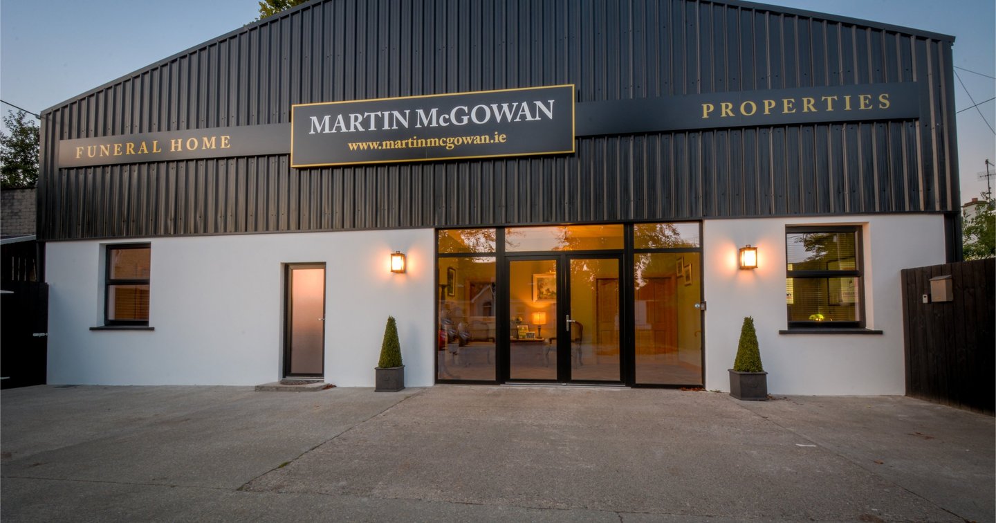 McGowan's Funeral Home Stranorlar / Ballybofey