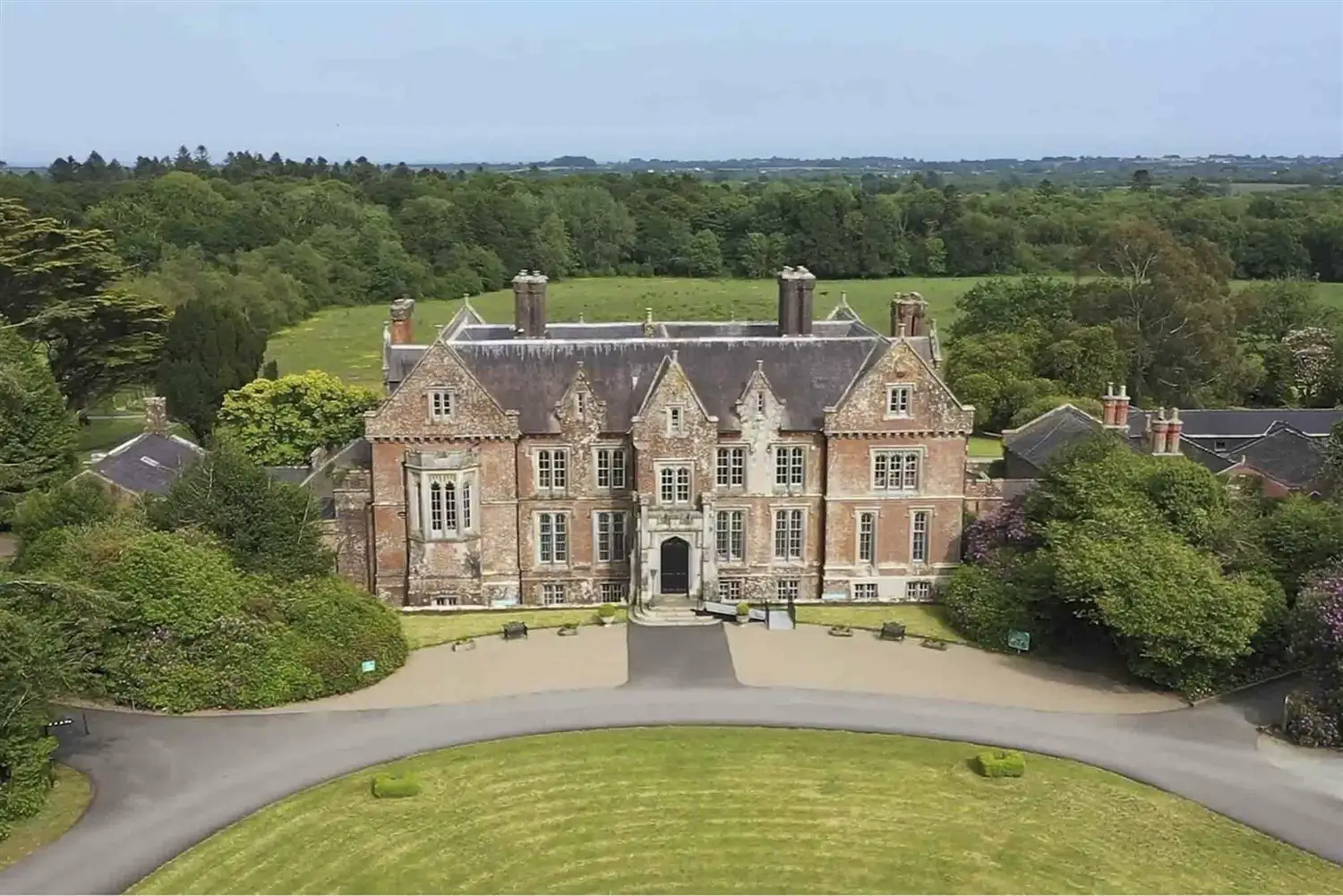 Wells House & Gardens