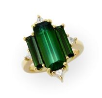 Hanna Tommola Goldsmith/Jewellery Designer