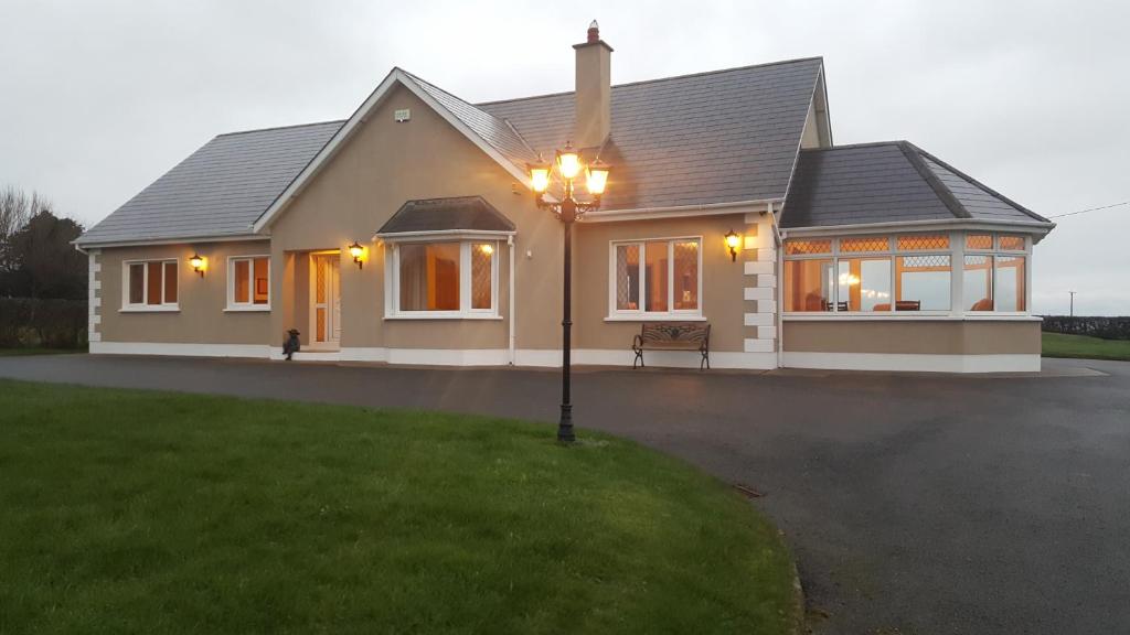 Grand Luxury Home Ballyell