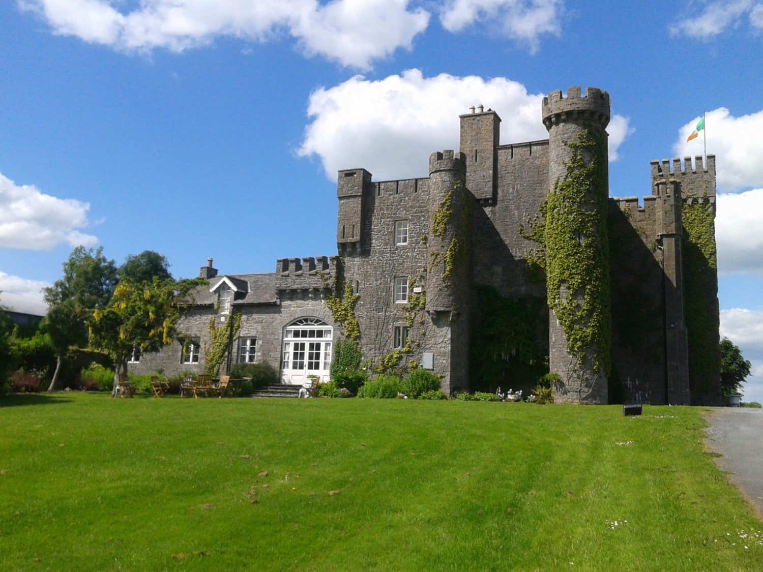 Lisheen Castle Rental
