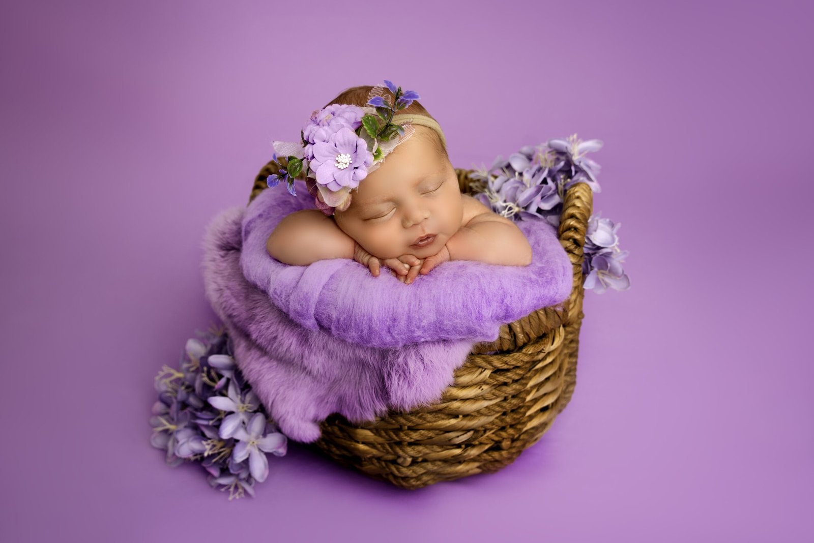 Ela Moson Newborn Photography