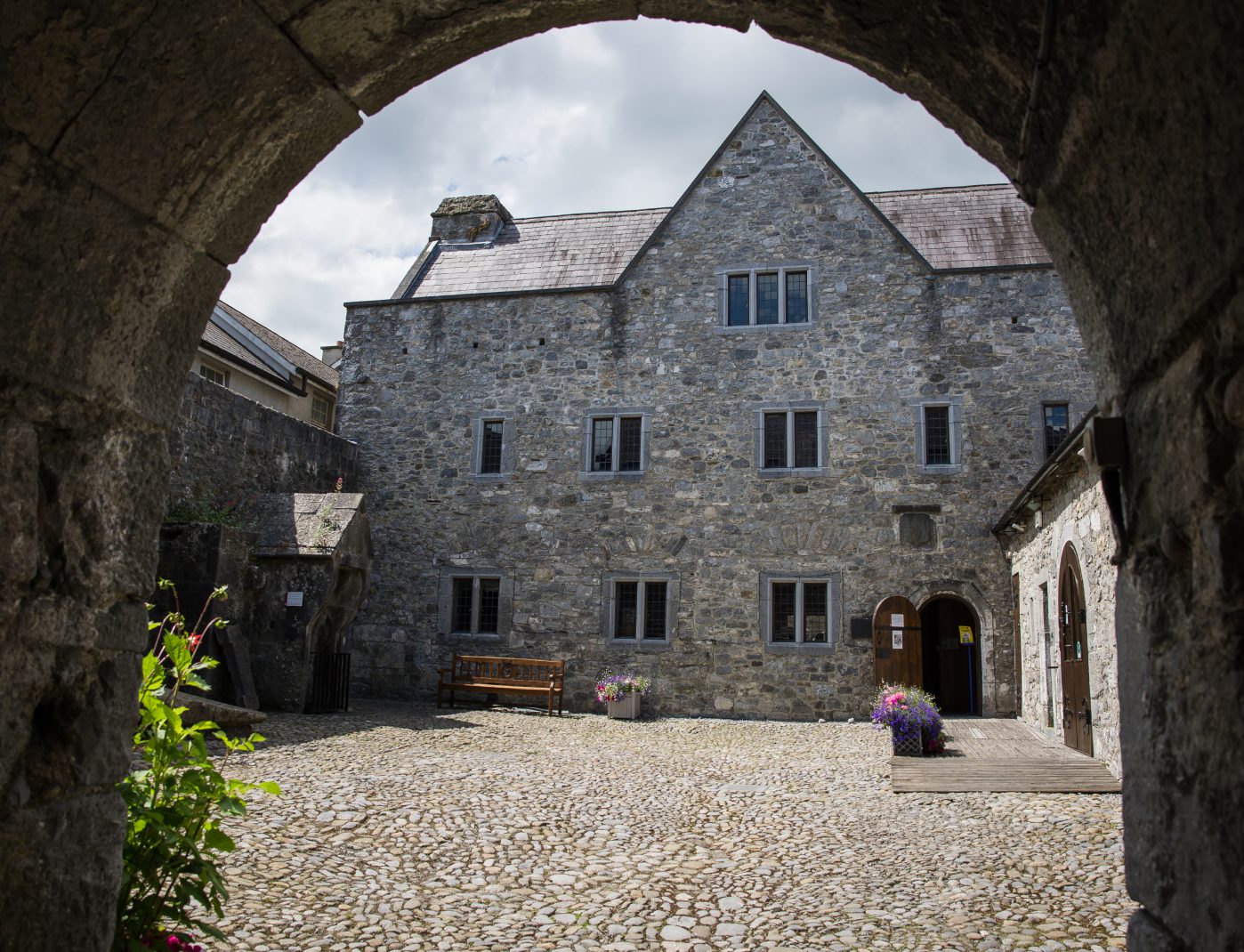 Rothe House & Garden