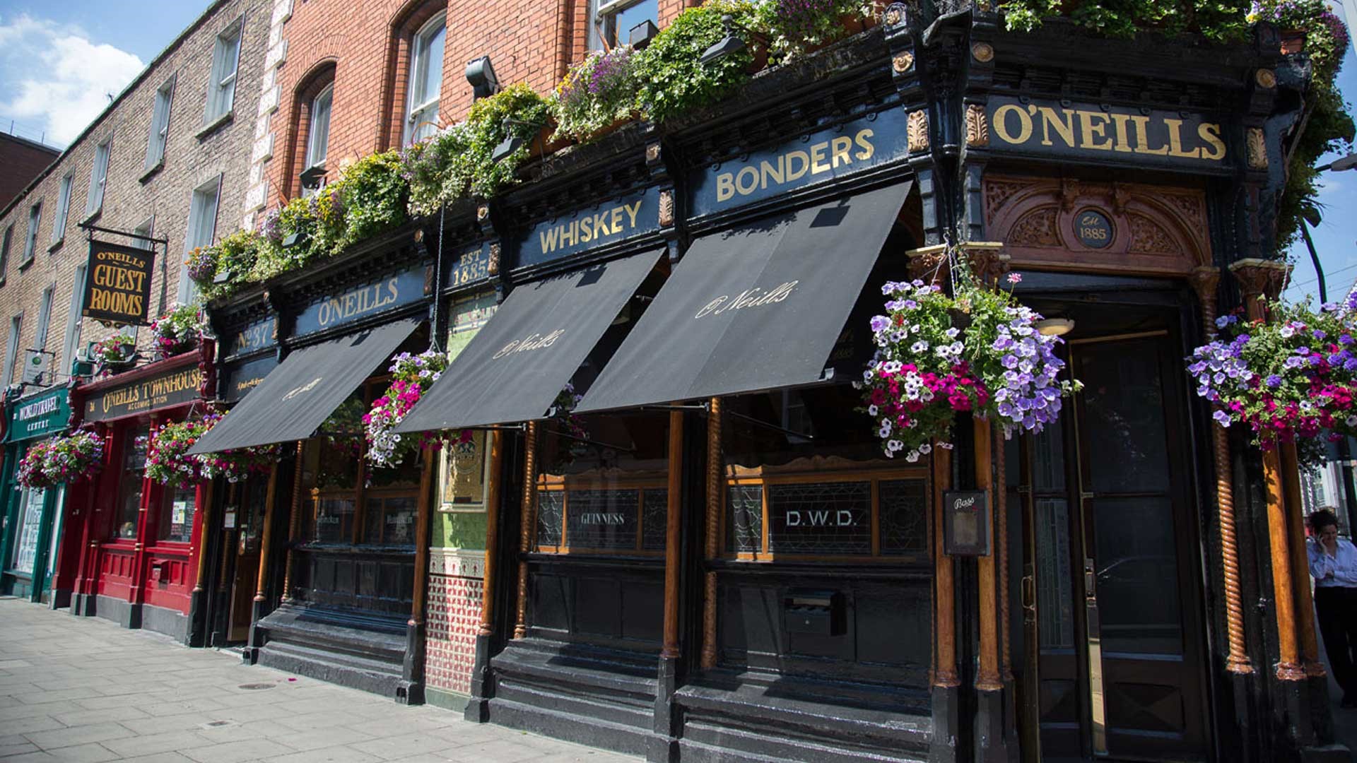 O'Neills Victorian Pub & Townhouse