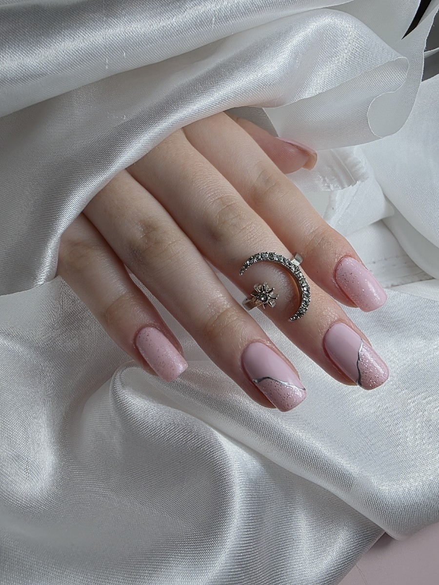Aima Nails