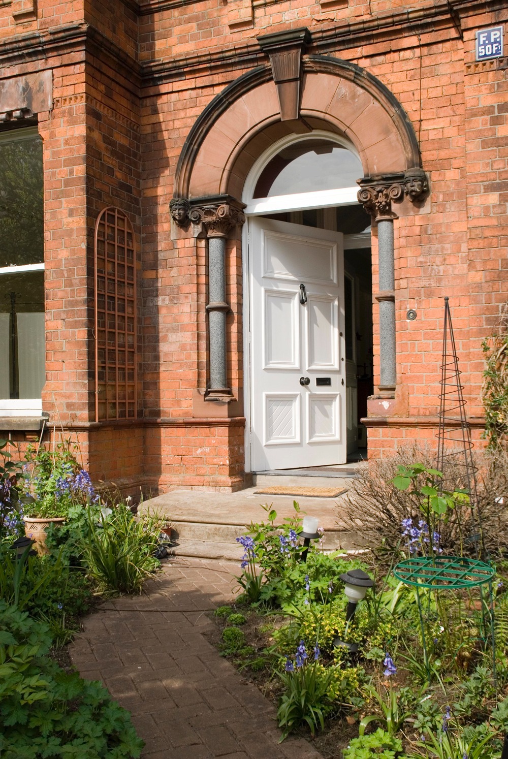 Alastair Macnab Architects