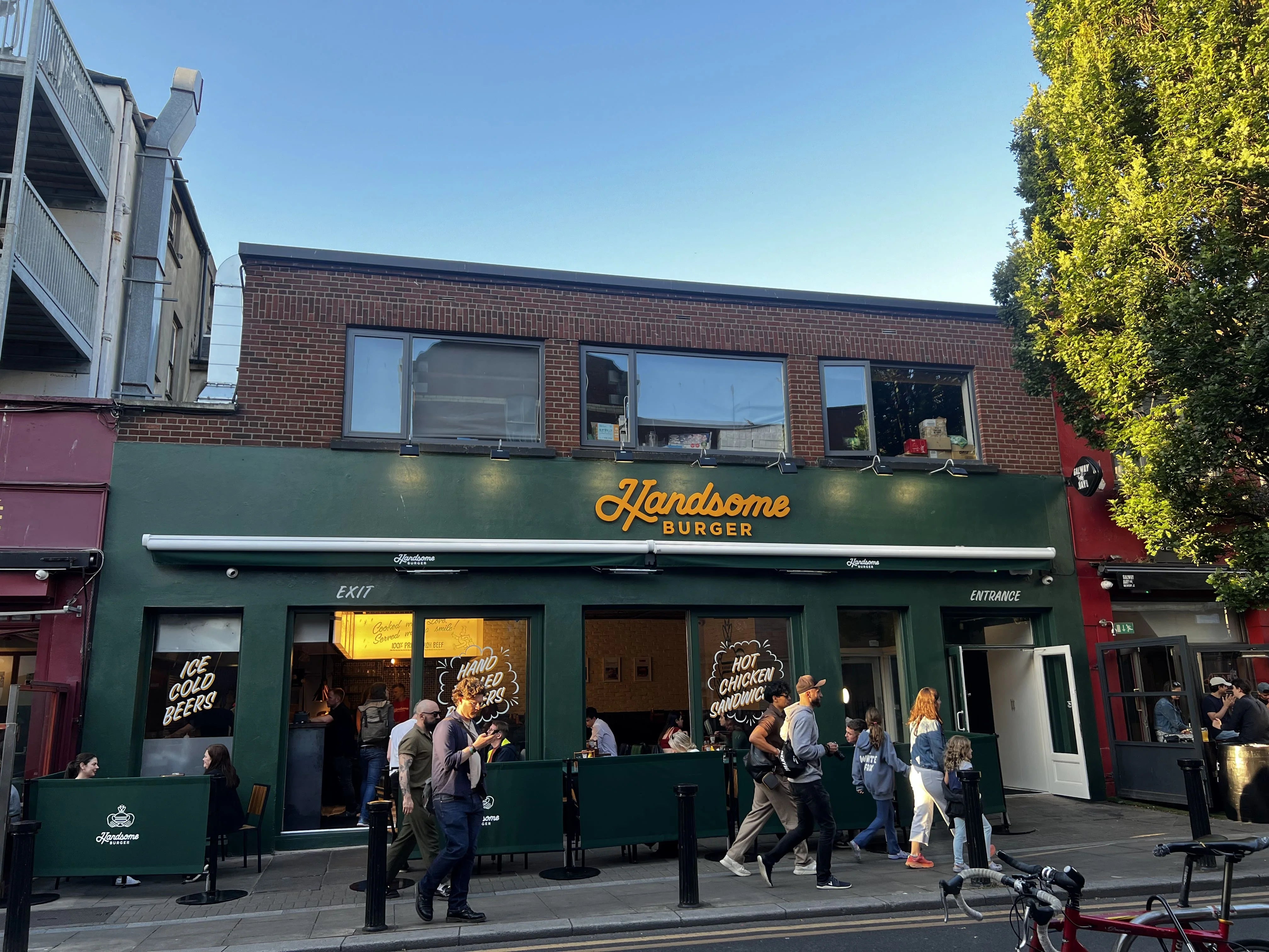 Handsome Burger