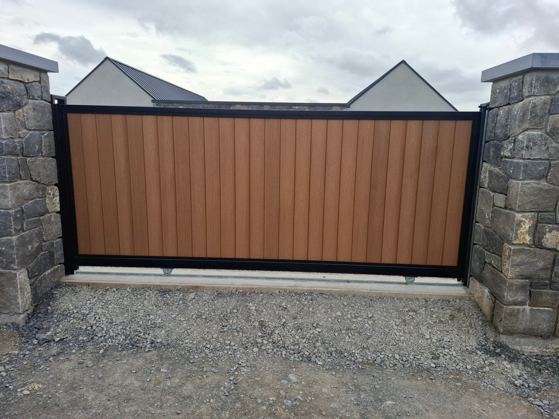 B&D Gates & Railings