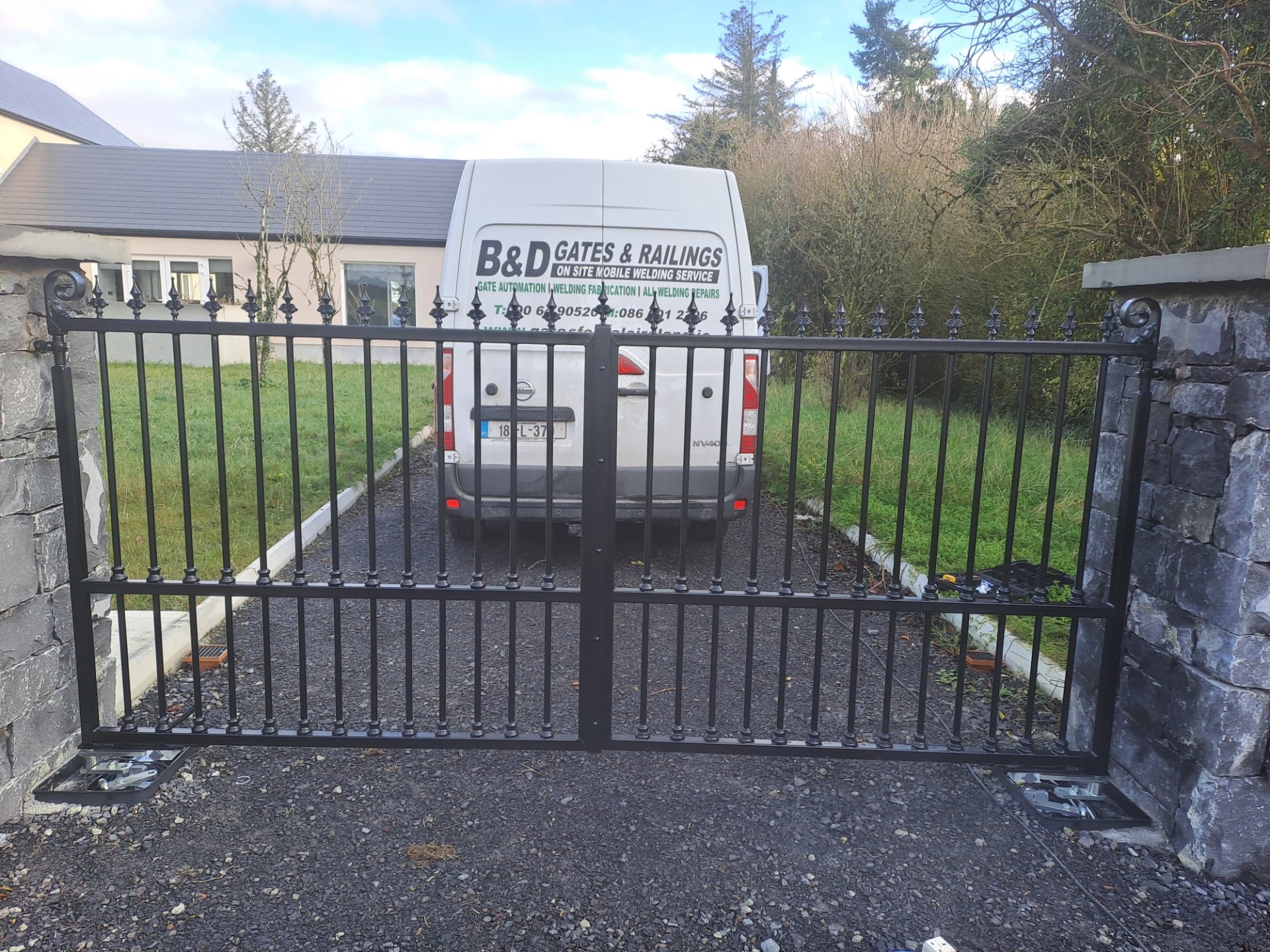 B&D Gates & Railings