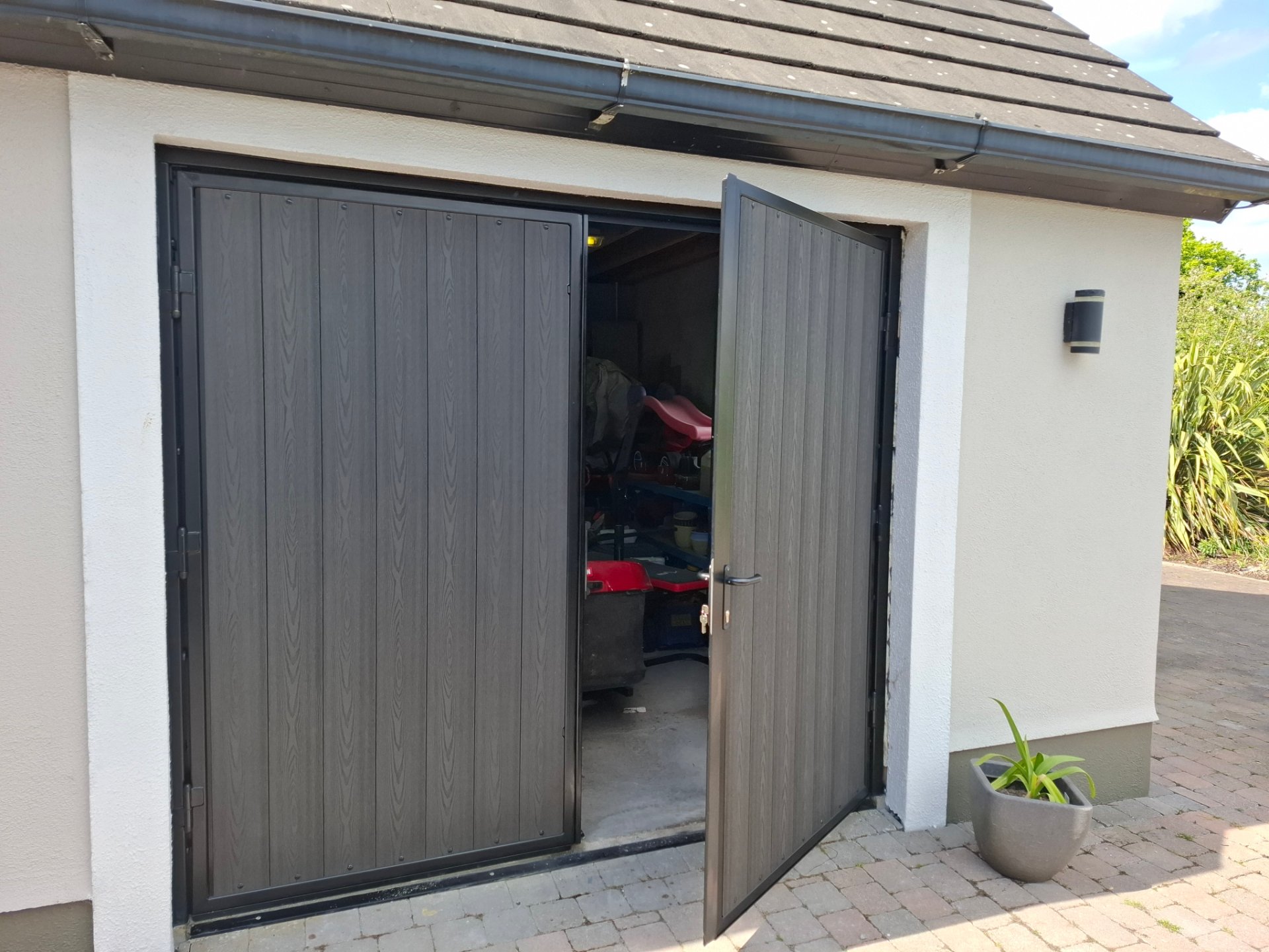 B&D Gates & Railings
