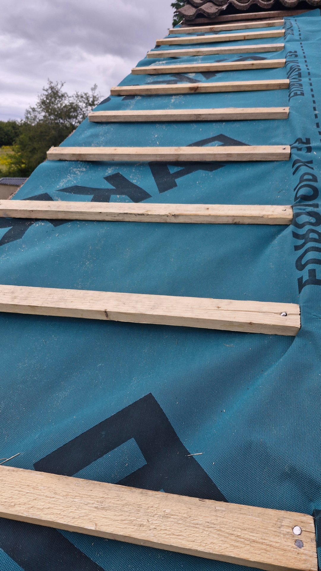Noble roofing