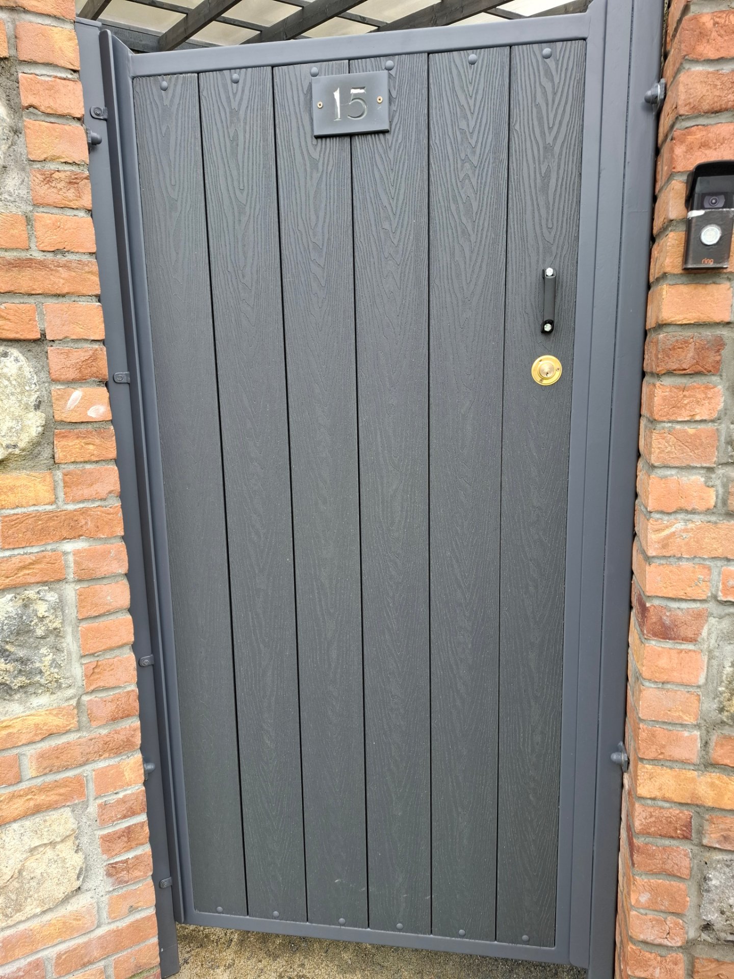 B&D Gates & Railings