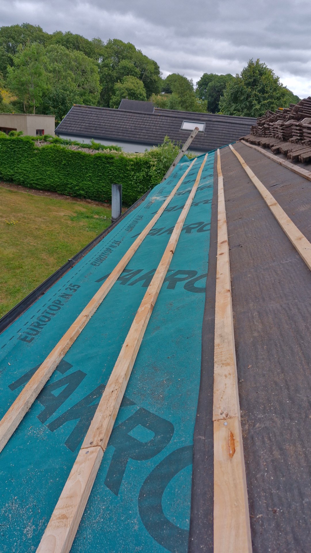 Noble roofing
