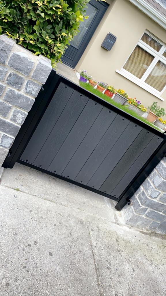 B&D Gates & Railings