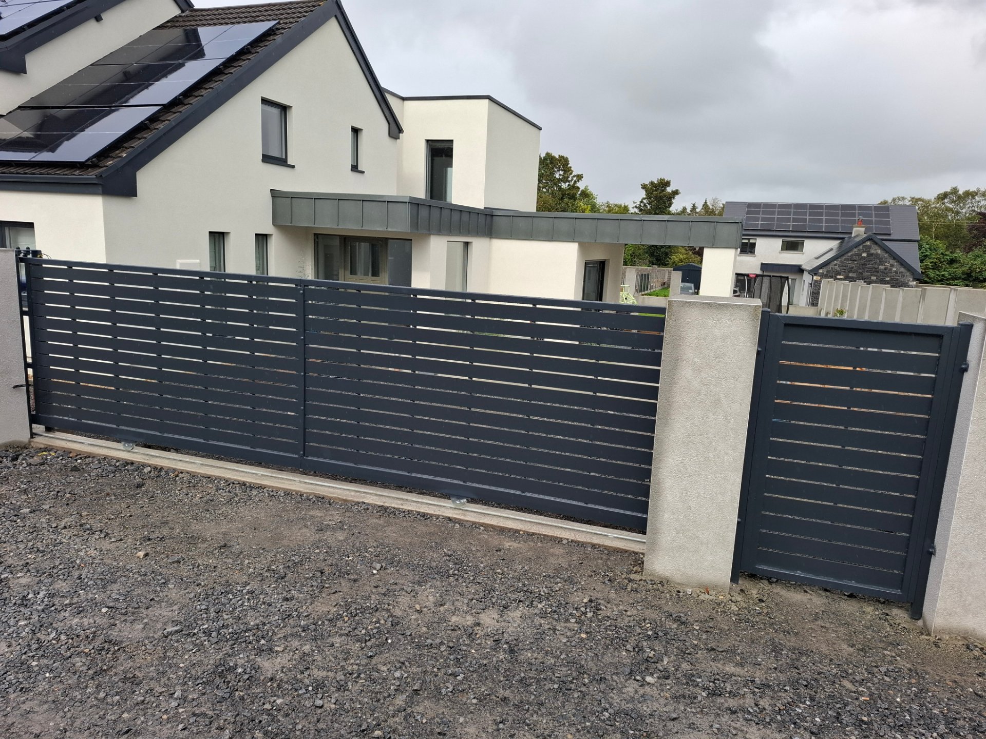 B&D Gates & Railings